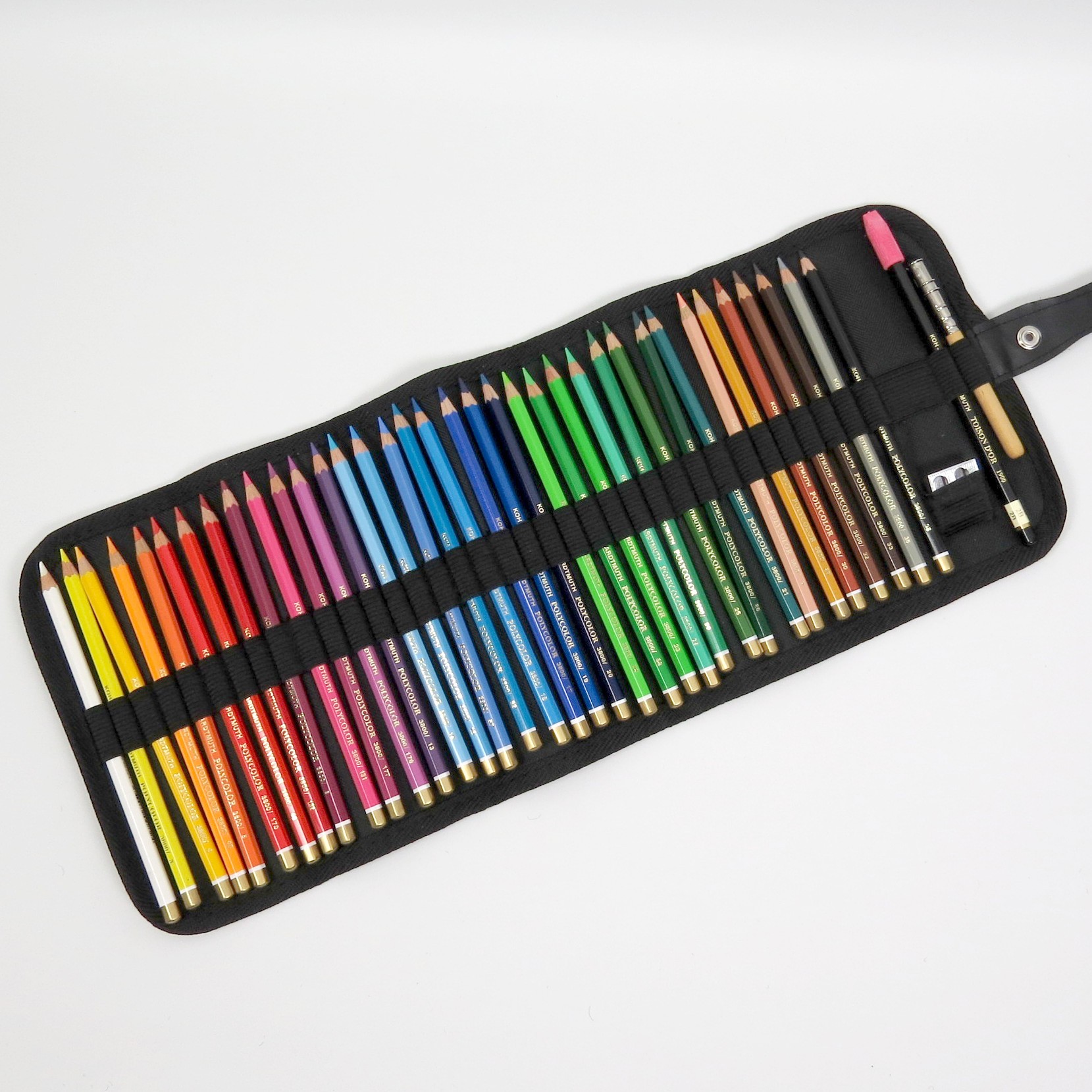 Stifterolle befüllt mit 36 Polycolor Buntstiften von Koh-I-Noor